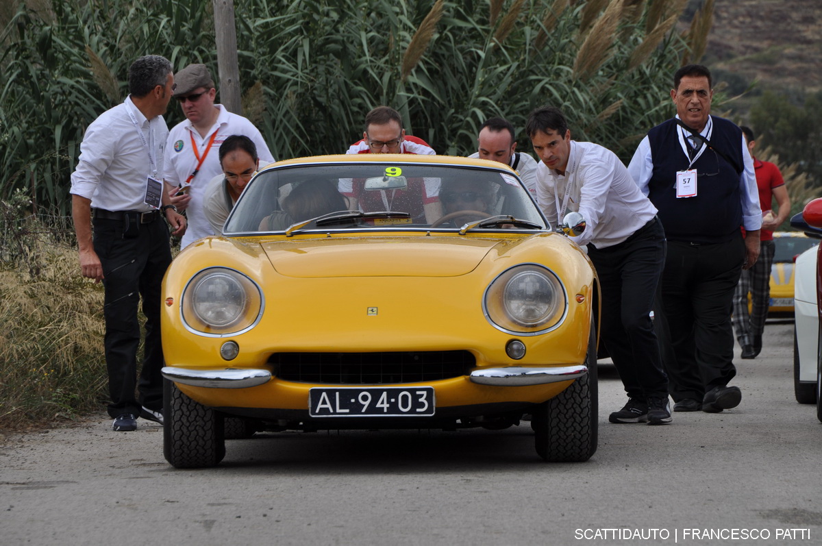 Ferrari 275