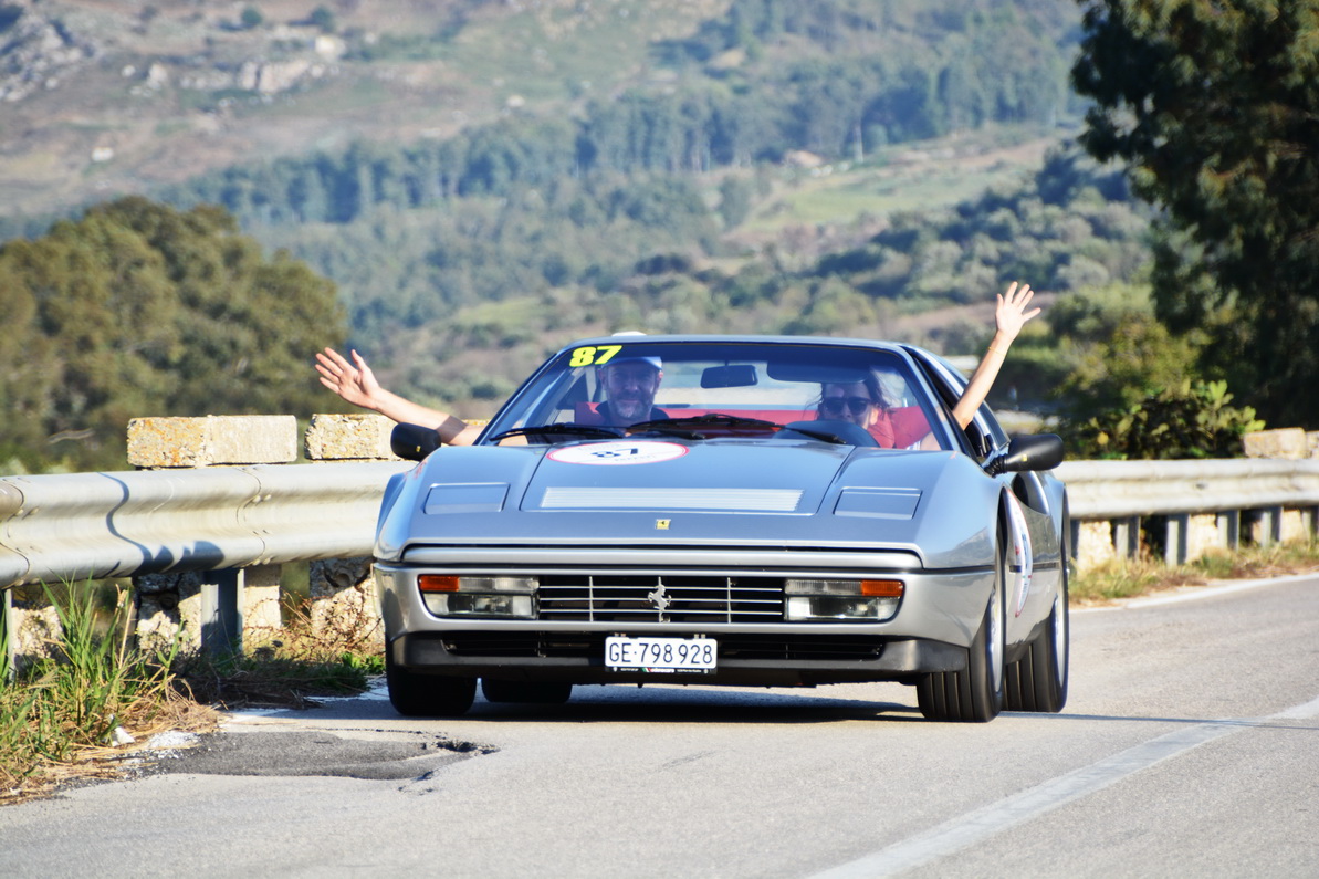 Ferrari 328