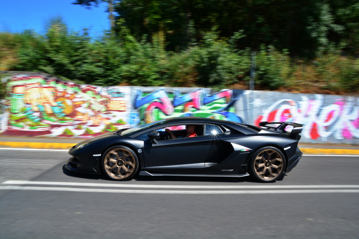 Lamborghini Aventador