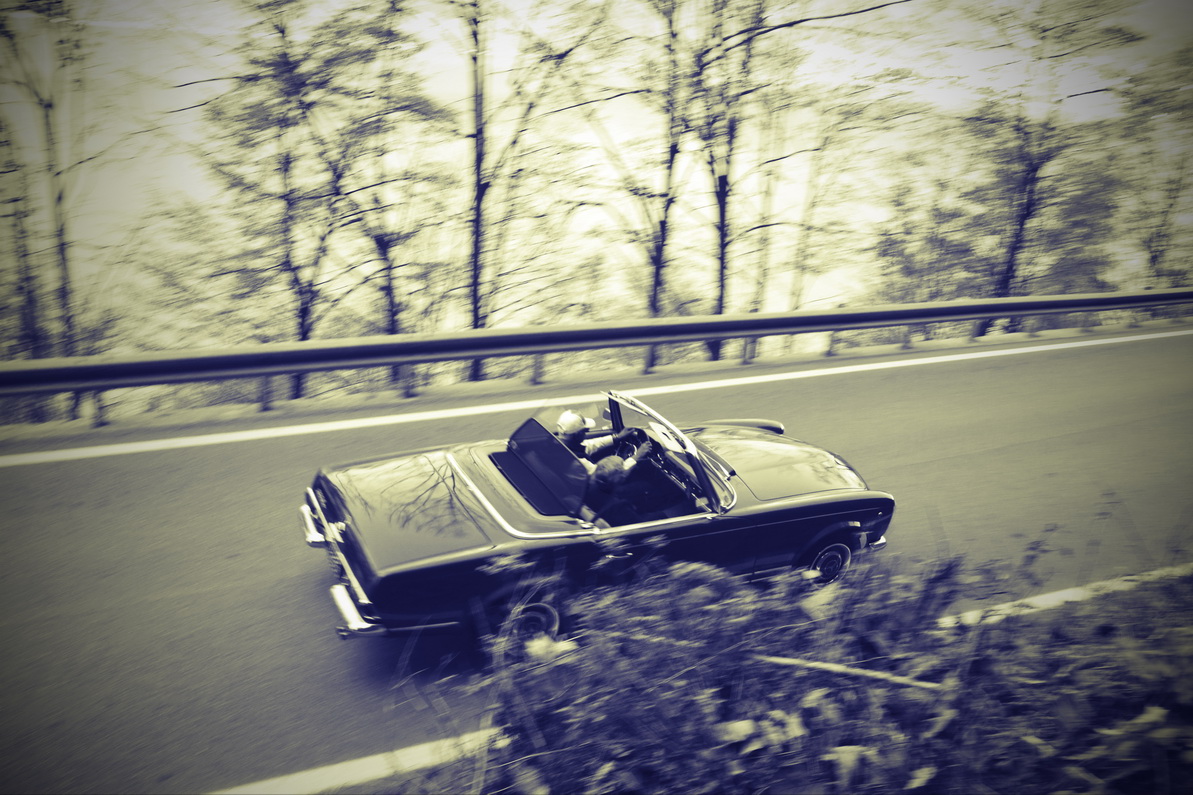 Mercedes R107
