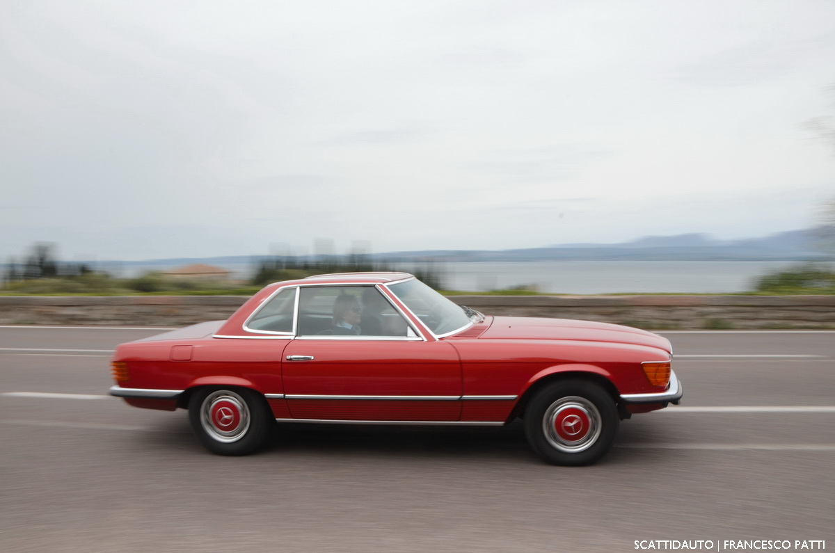 Mercedes R107