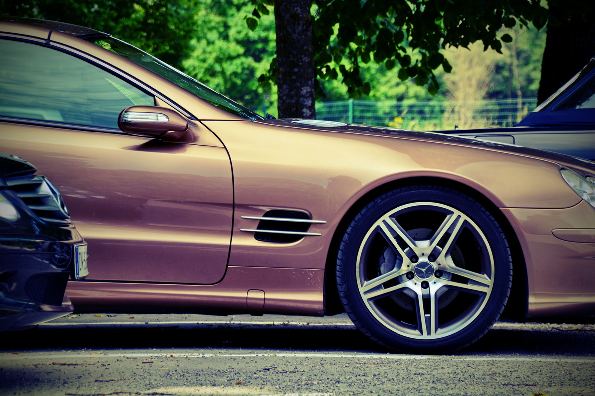 Mercedes meeting