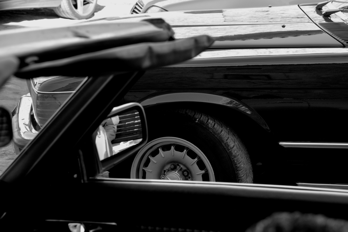 Mercedes SL 107